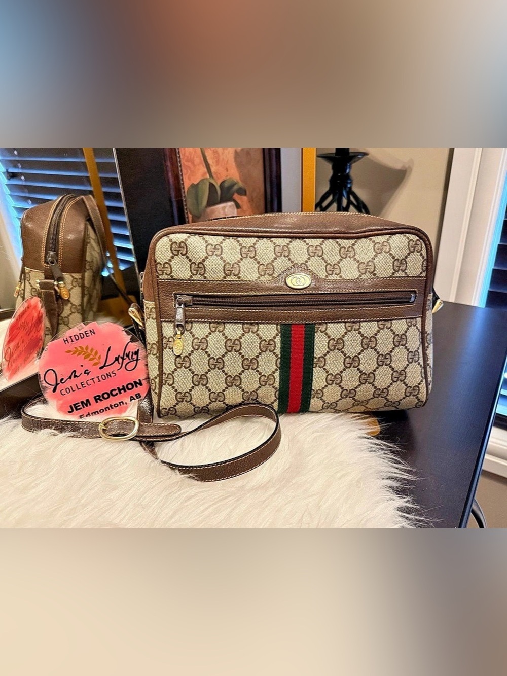 🌸Vintage Gucci Vintage GG Monogram Sherry Line Camera Bag Brown & Beige🌸